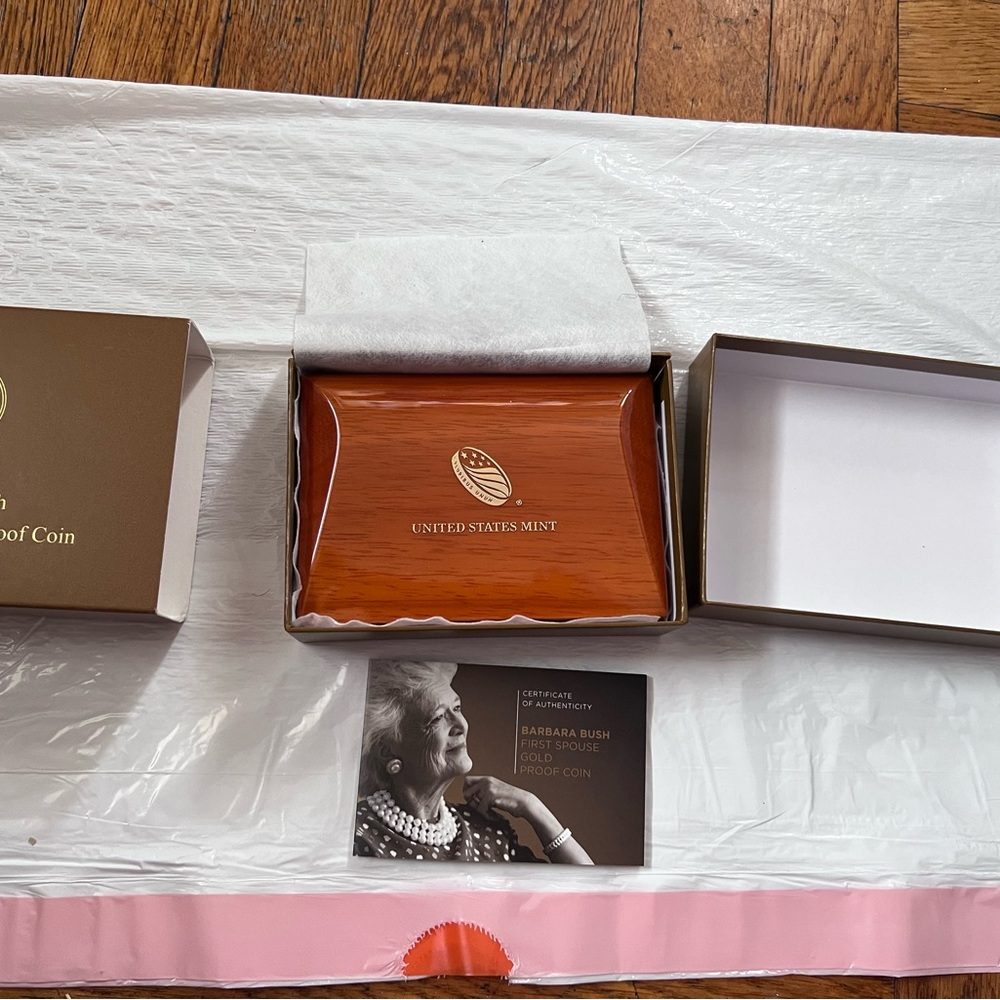 Barbara Bush Coin Case (Coin Not Included)